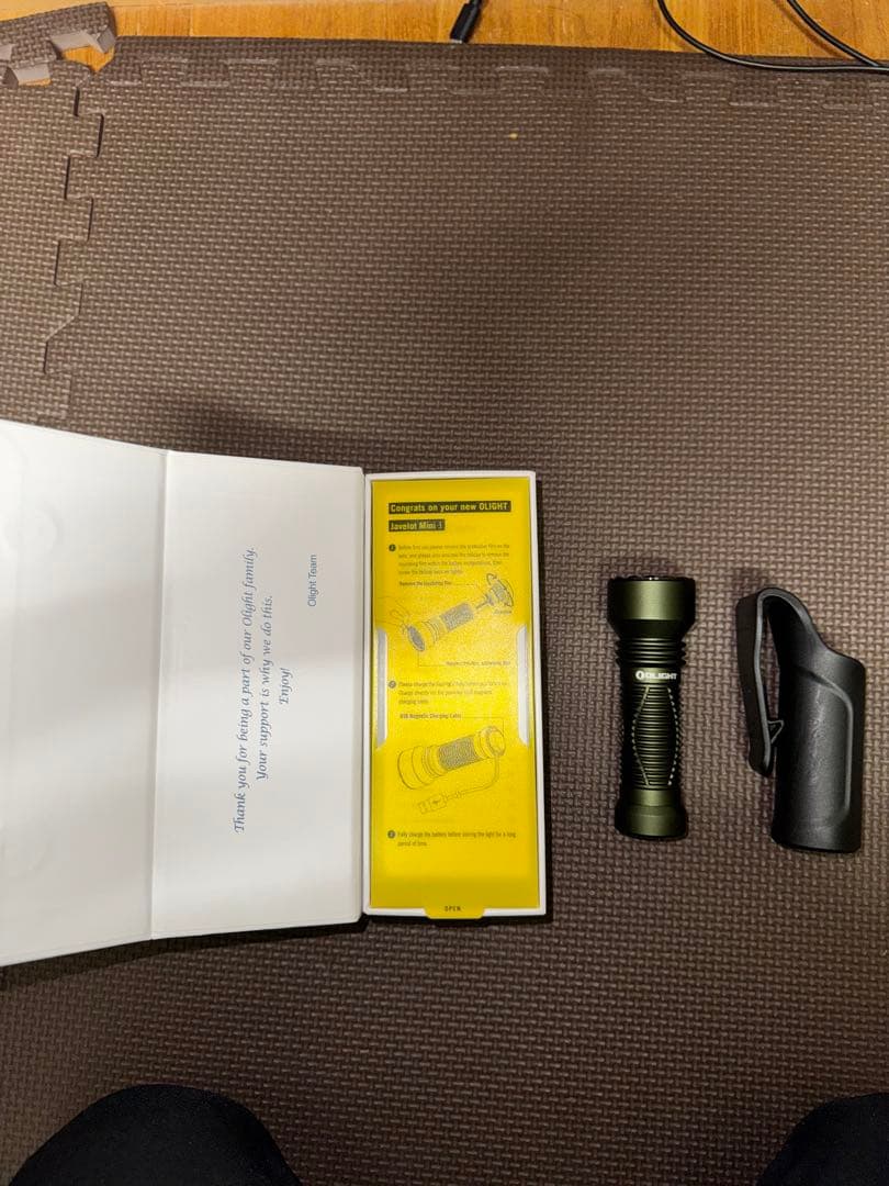 Olight Javelot mini 懐中電灯 1000ルーメン 600m