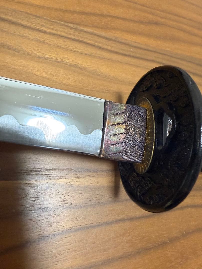 日本刀 伝統的デザイン 鋼製 刃約70cm