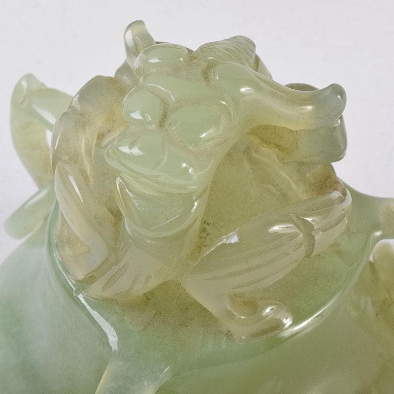 中国　玉石彫刻　雙耳活環　獅子鈕蓋爐　三足香炉　N　8052