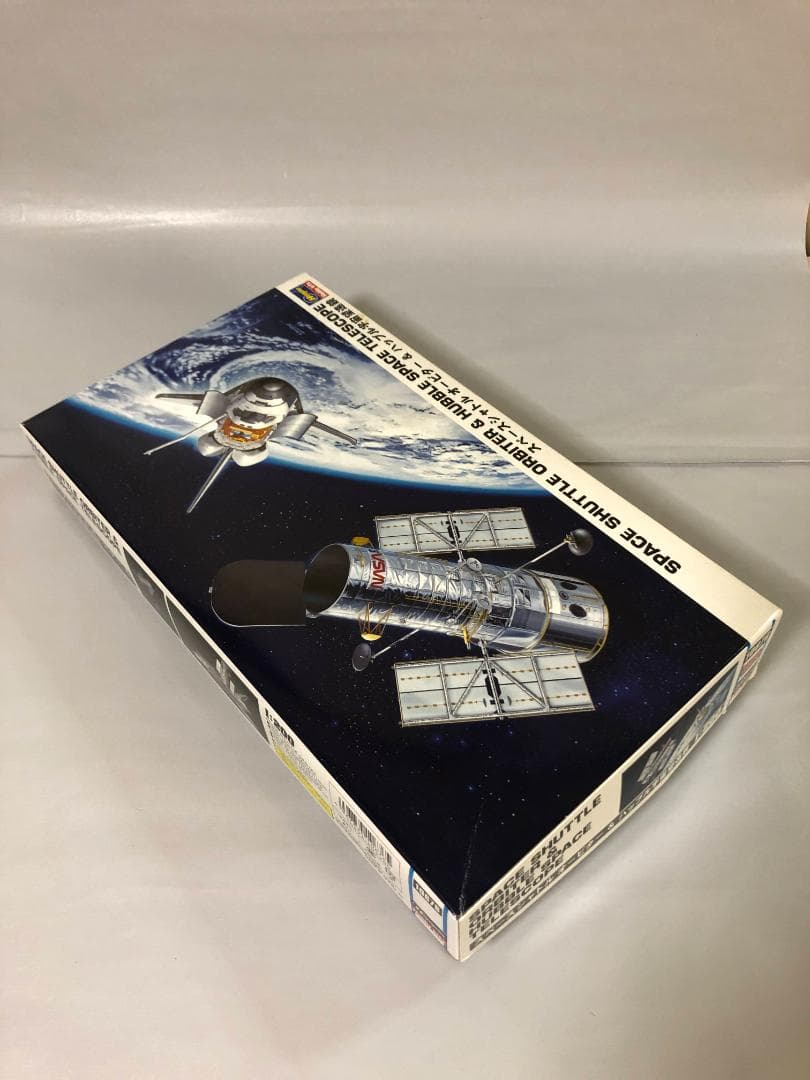 スペースシャトルオービター & ハッブル宇宙望遠鏡 1/144