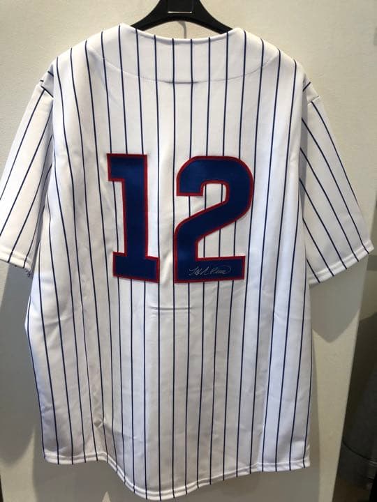 MLB ジョシュ・ビッターズ　直筆サイン入りユニフォーム