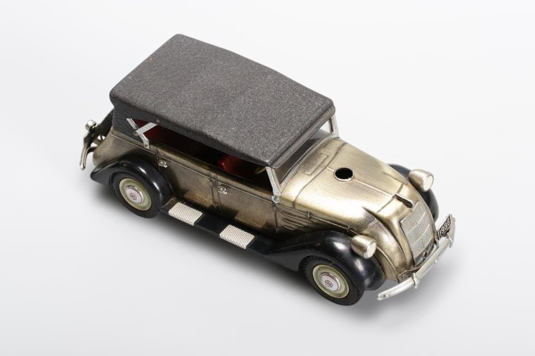 ビンテージ ブリキ製 TOYOTA AB PHAETON 1936モデル