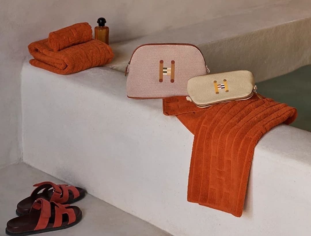 エルメス♥️HERMES♥️カレステアーズ新品♥️タオルハンカチハイビスカス