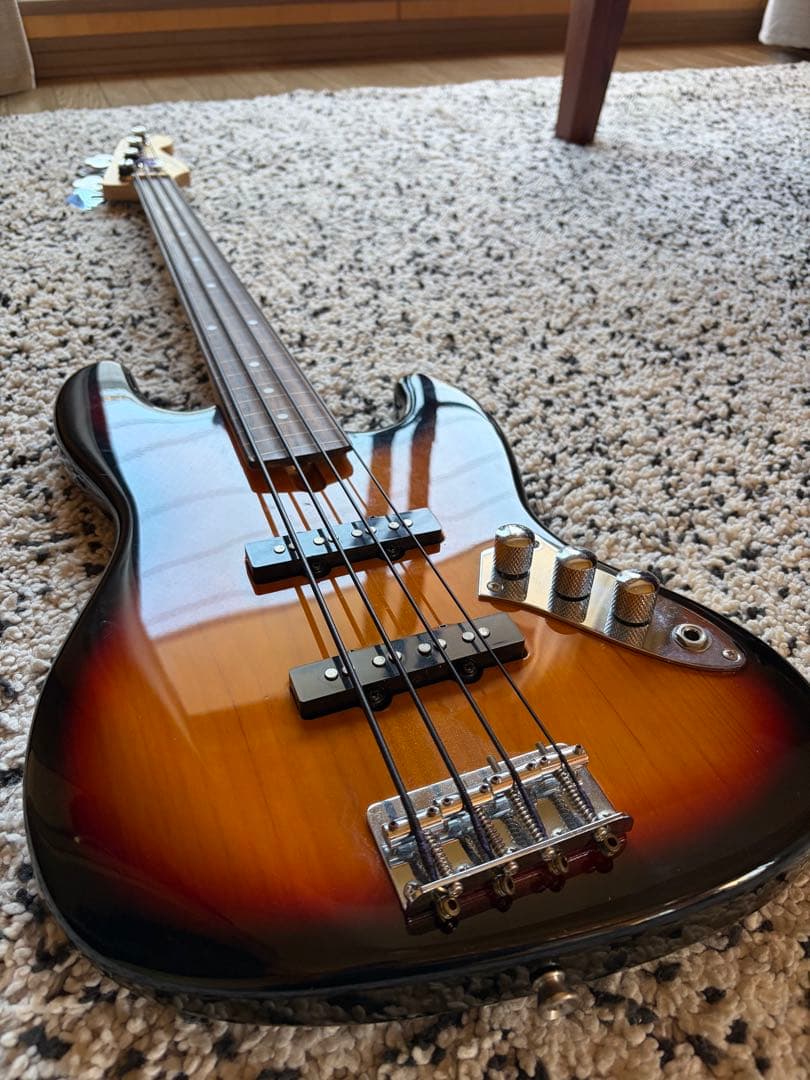 Compact Bass CJB-60s/FL ミニフレットレスジャズベース