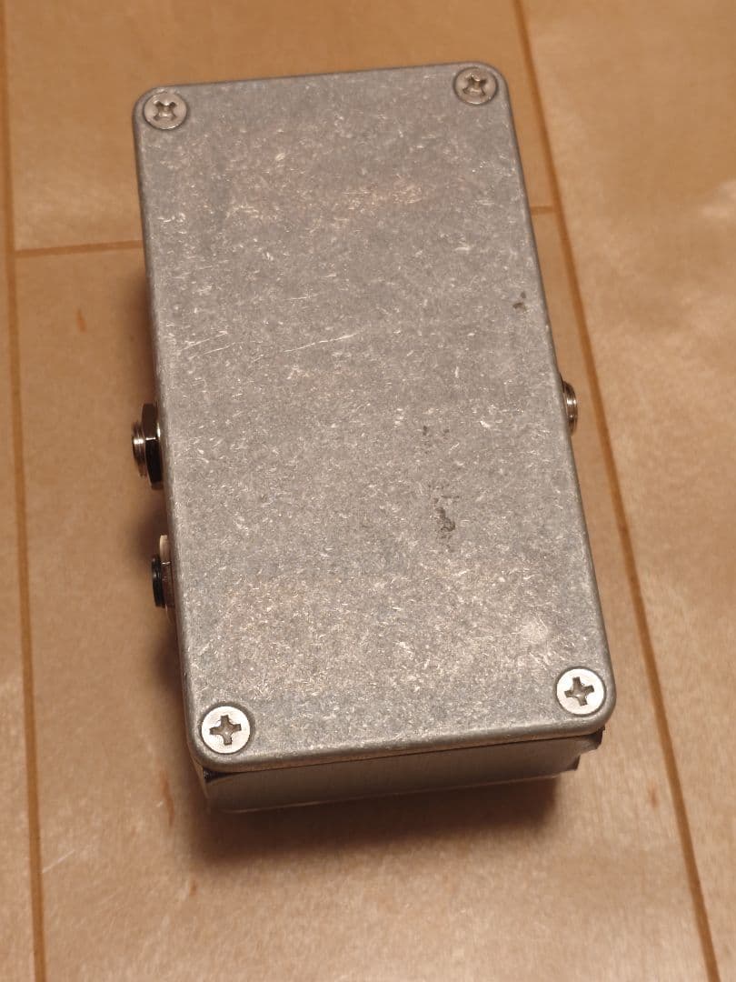 SOUNDFROG Berial （LED=RED）ベースエフェクター