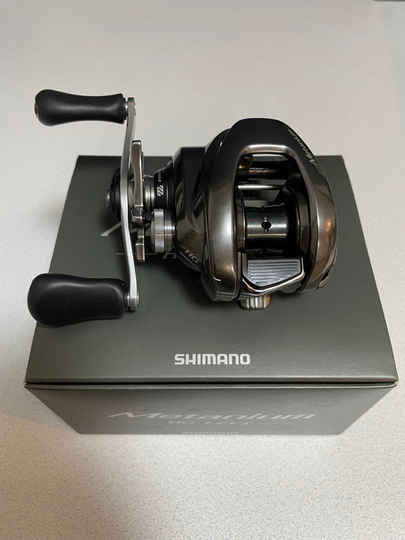 SHIMANO nium ベイトリール