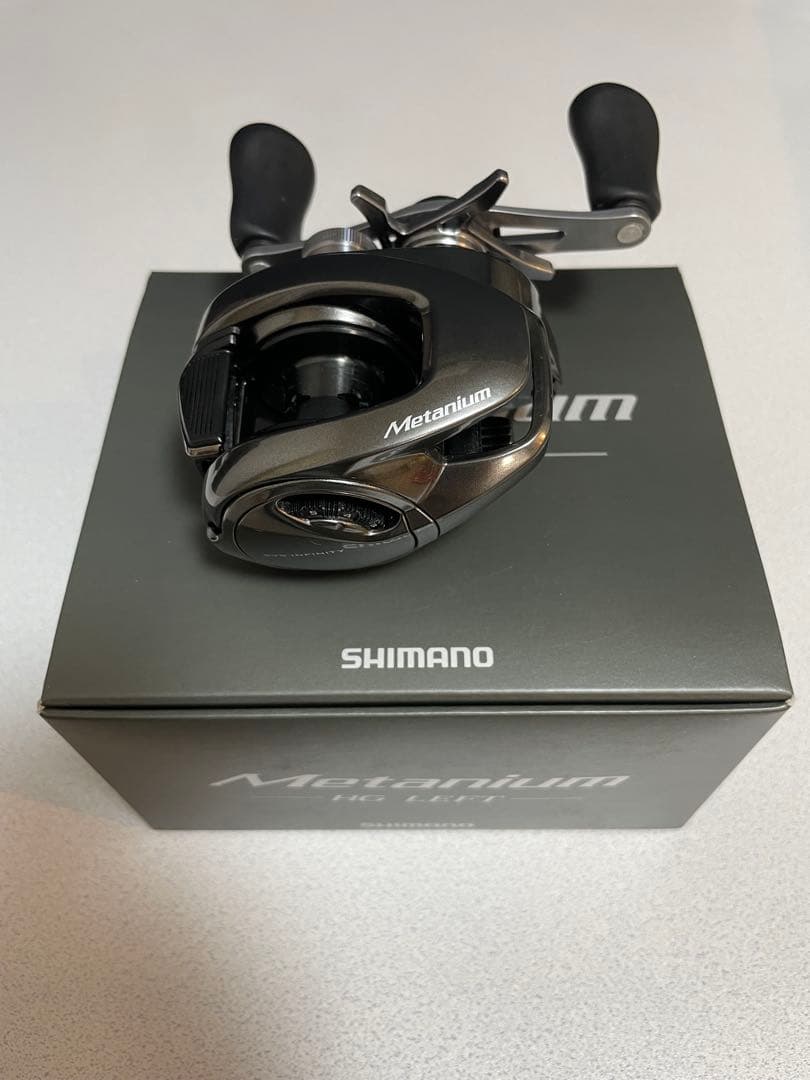 SHIMANO nium ベイトリール