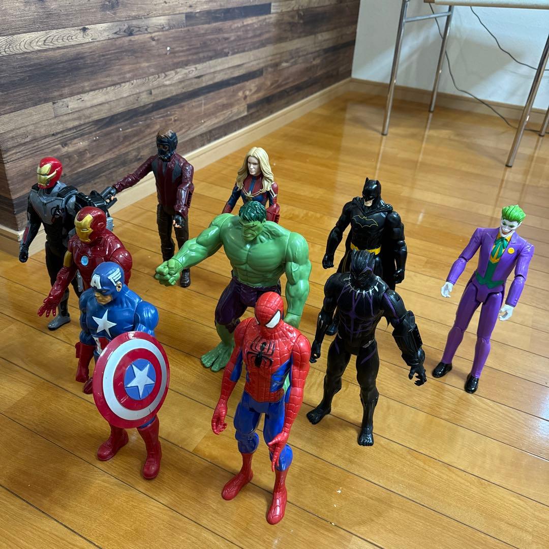 PONITO、希少　マーベル　アベンジャーズ　フィギュア　10体セット