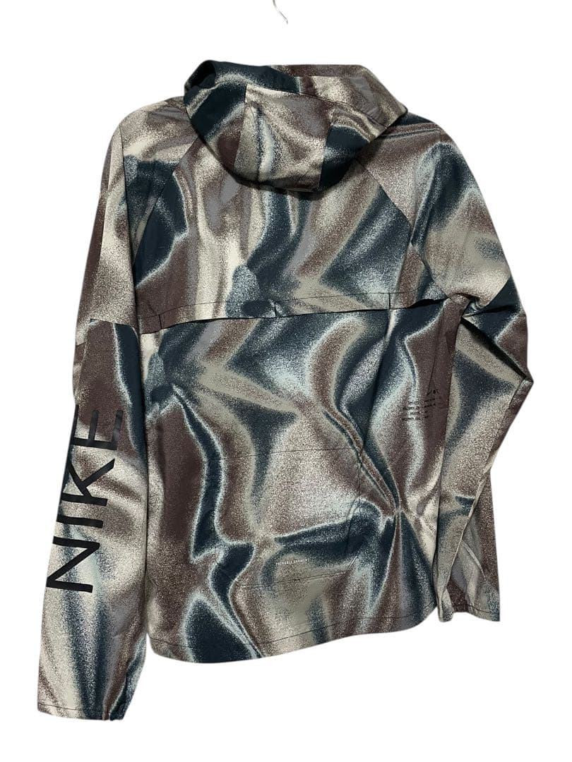 NIKE ランニングパーカー メタリック