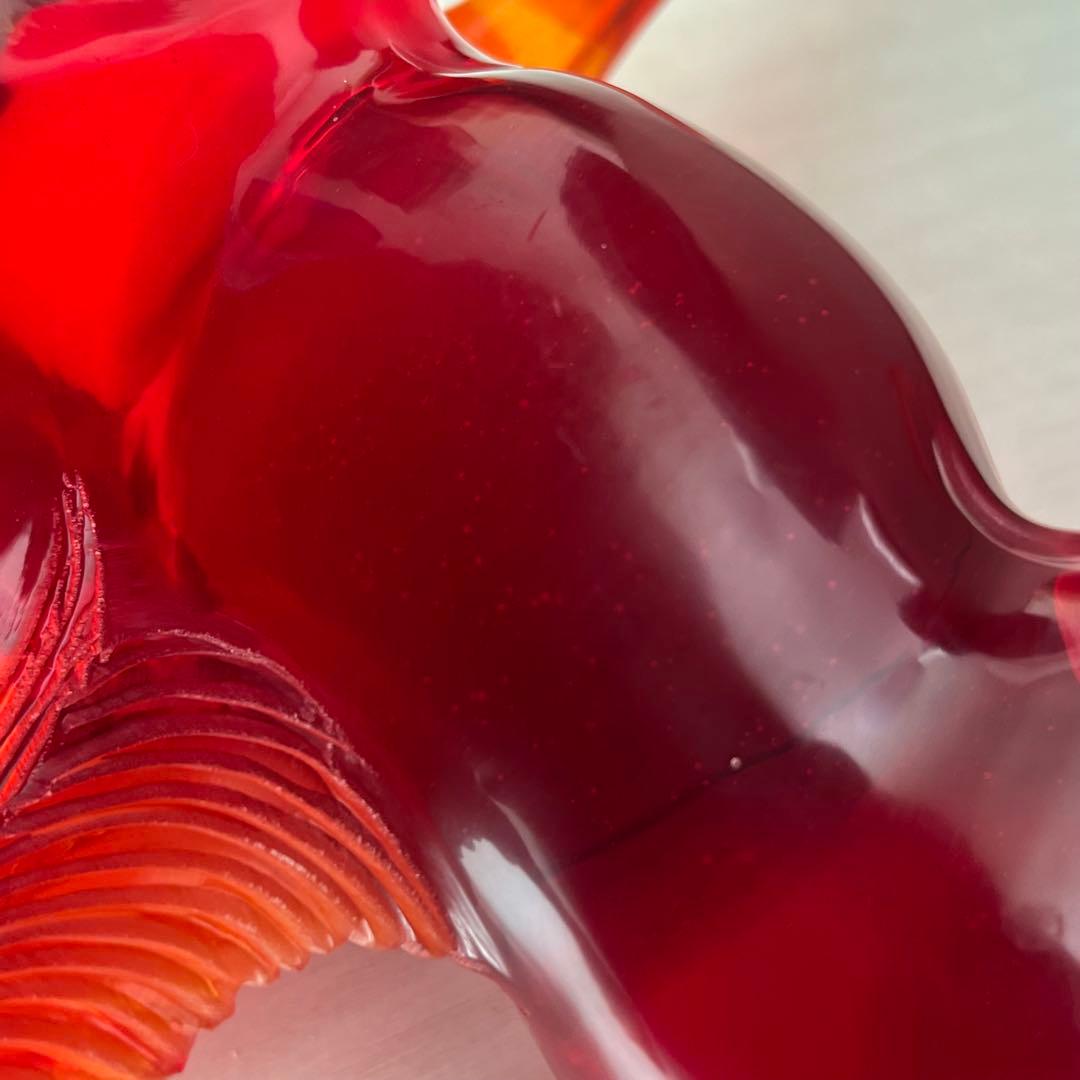 馬の置物 赤　中国　手彫り　蔵出し