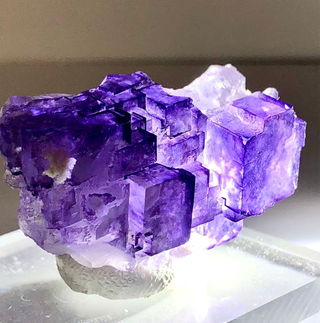 【古代都市？抽象画？】新疆フローライト　蛍石