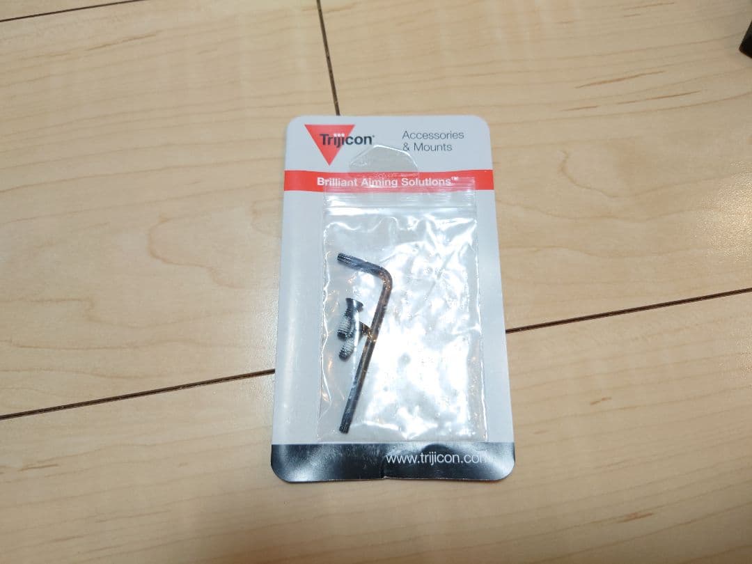 【実物】トリジコン RMR/SRO マウント（1インチスコープチューブ））