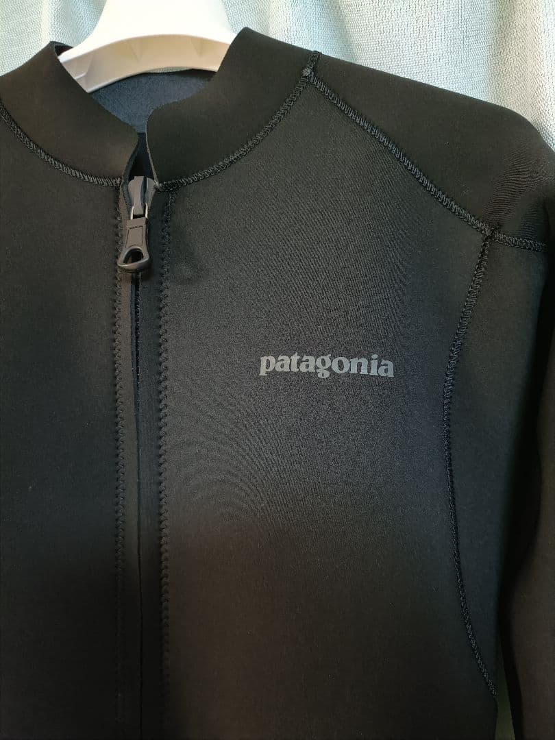 patagonia タッパー　XL