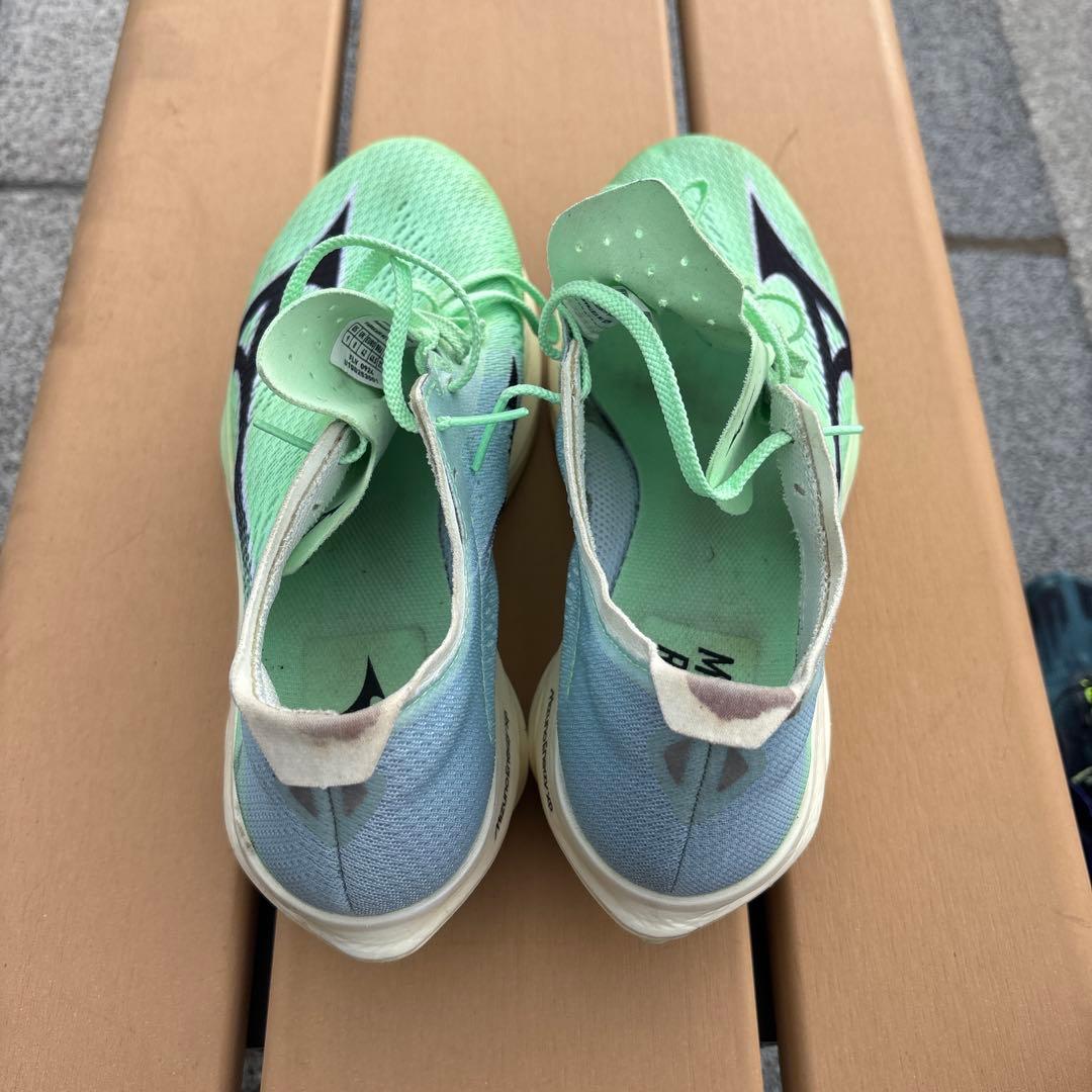 Mizuno ウエーブリベリオンプロ3