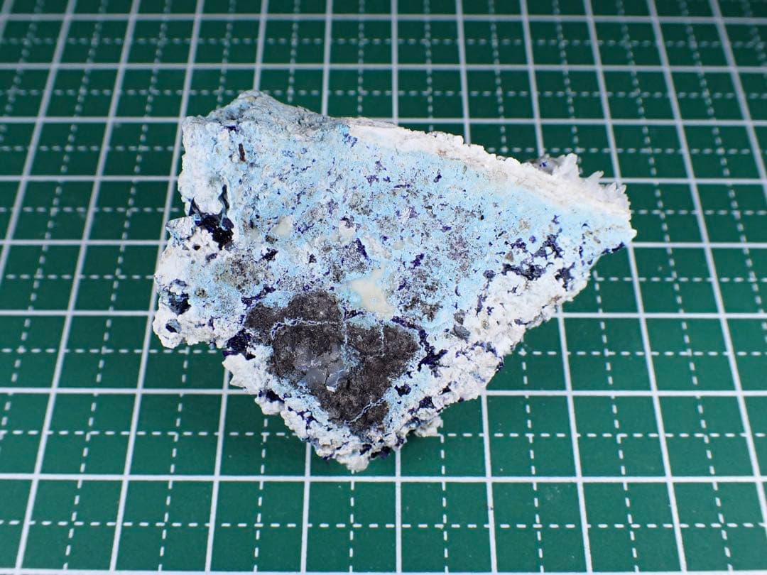 逸見石(TL)、千代子石(TL) 布賀鉱山