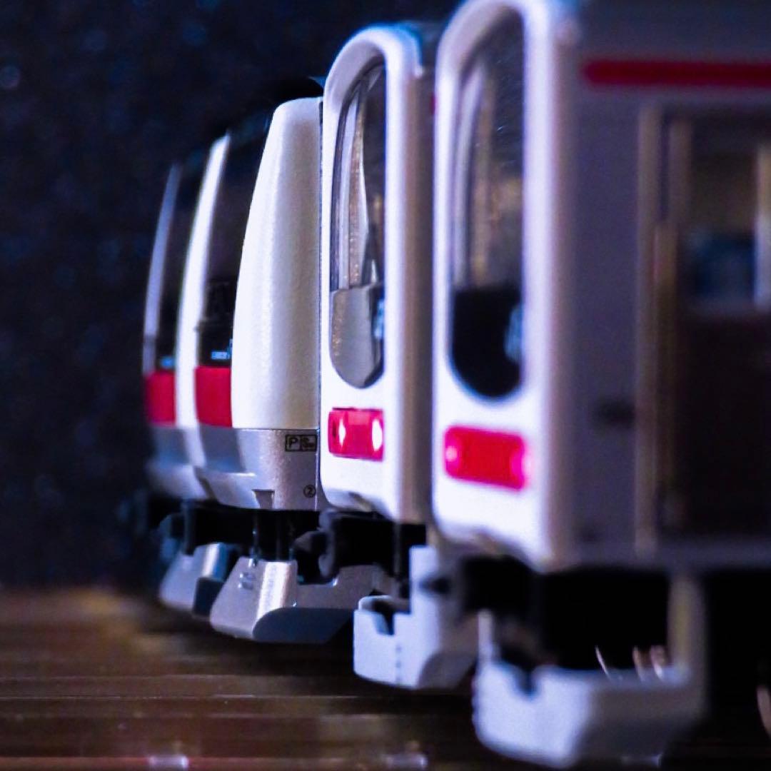 KATO E233系5000番台 京葉線(貫通編成) 【新品,未使用品】