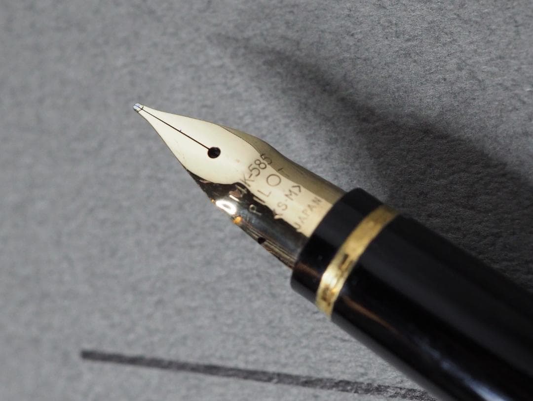 PILOT 万年筆 Elabo エラボー 初期型 漆ペン芯 SM