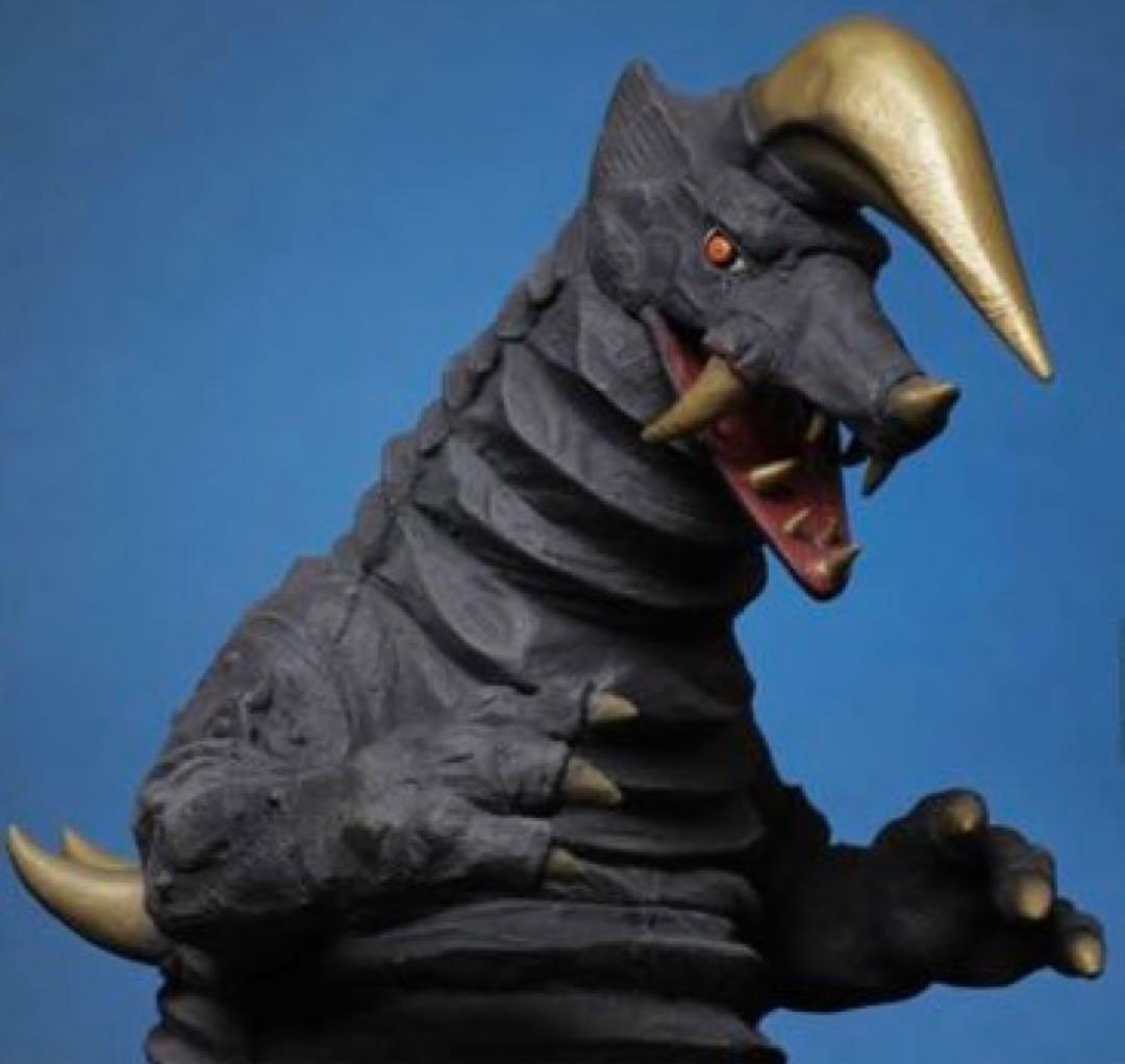 大怪獣シリーズ　ナックル星人&ブラックキング　激闘カラーVer.