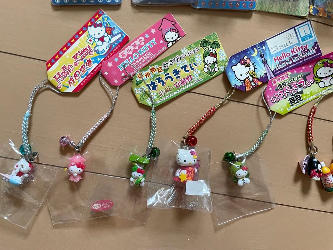 【キティ】 終売品 ご当地 ストラップ まとめ売り セット 13個