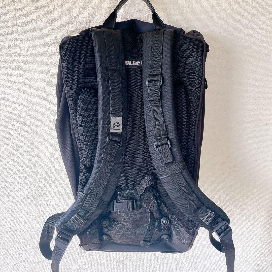 ボブルビー BOBLBEE PC収納可 ハードシェル バックパック 白×黒