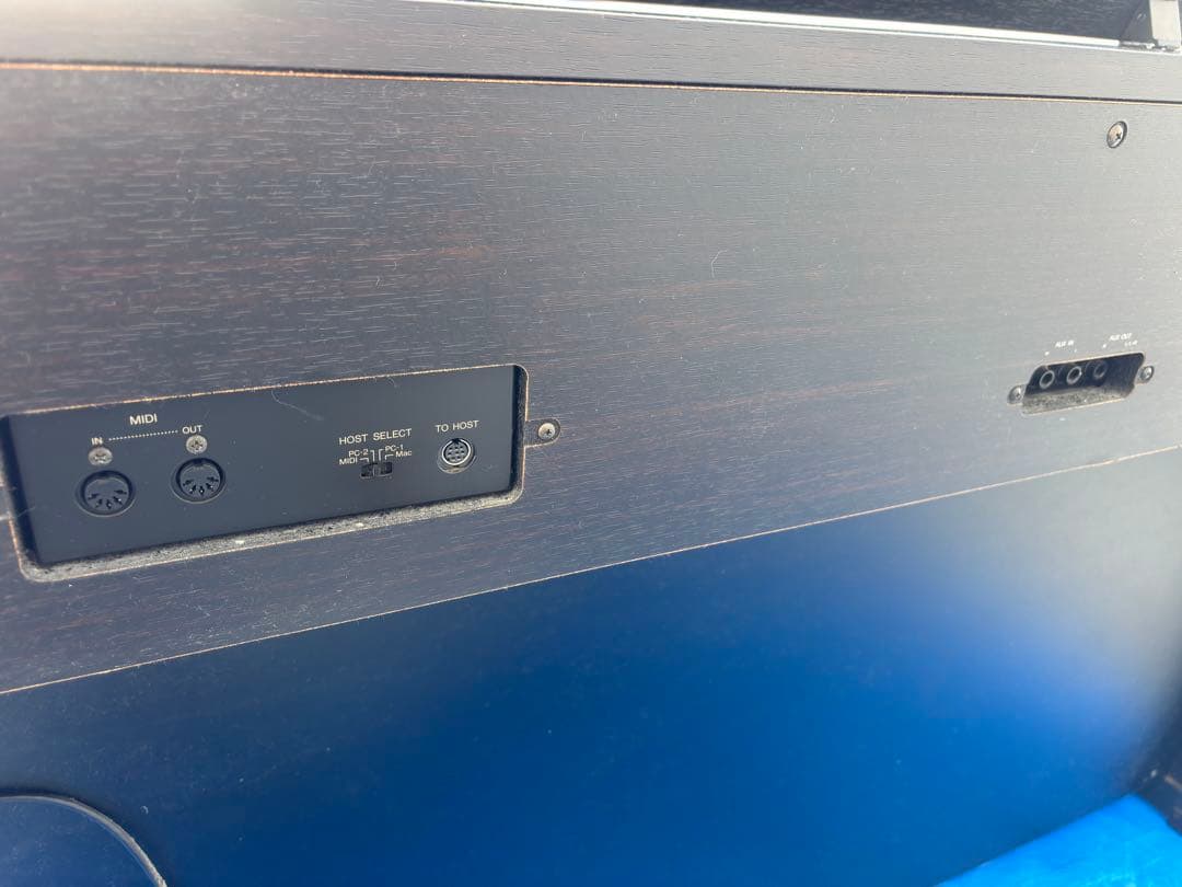 YAMAHA 電子ピアノ YDP-301