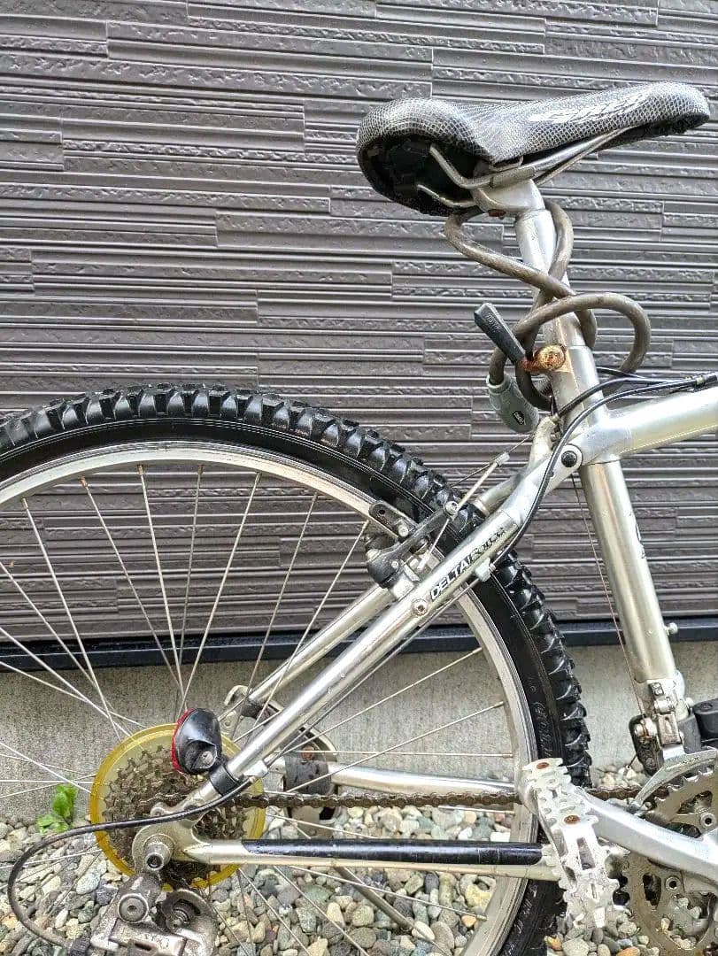 Miyata アルミ 26インチ MTB 21段ギア Local Motion