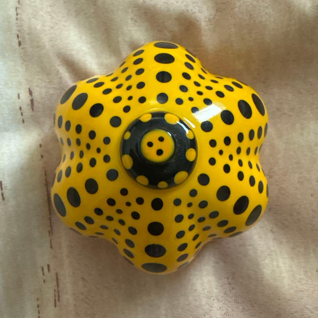 草間彌生代表作「カボチャ」のオブジェ