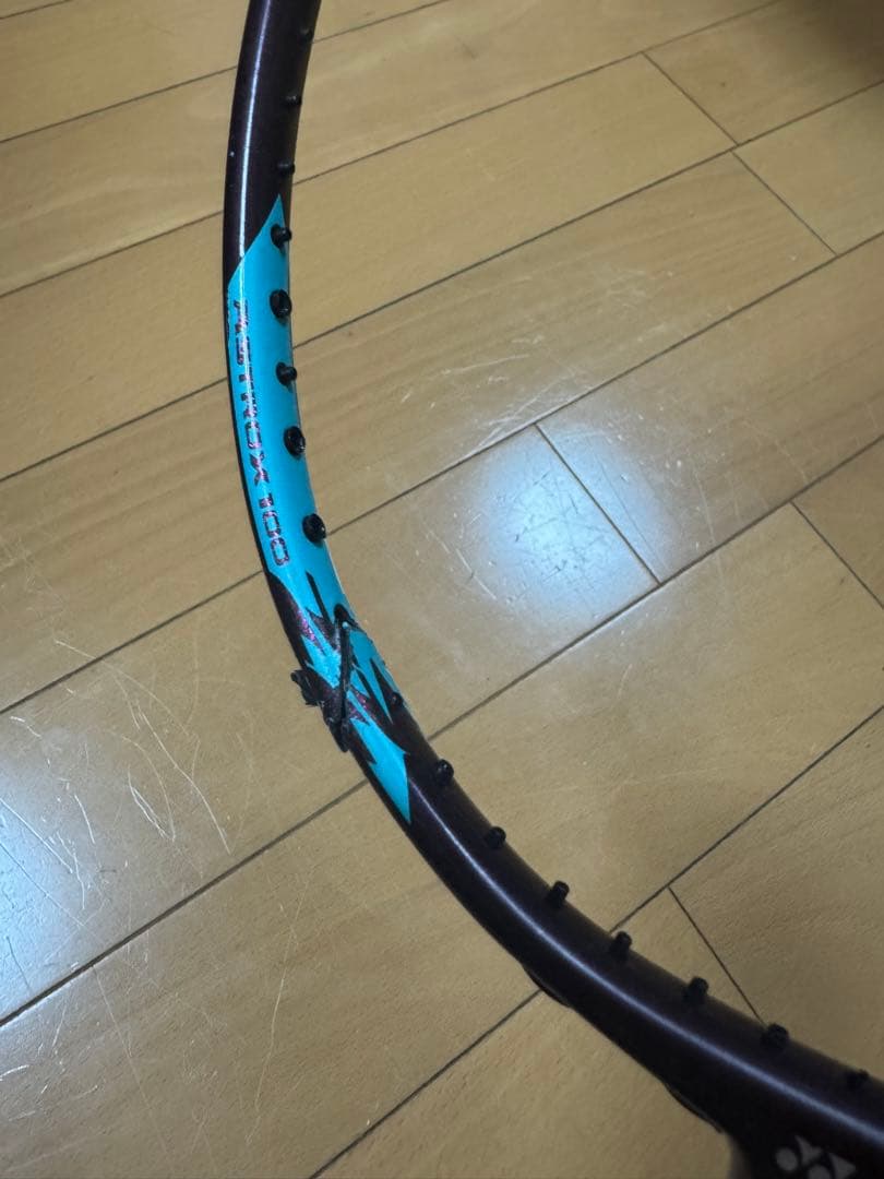 ヨネックスバドミントンラケット(ジャンク品)