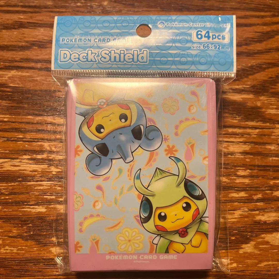 シンガポール ポンチョ 64枚入 デッキシールド ポケモンカード スリーブ