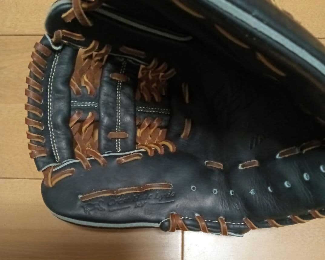 ミズノ グローバルエリート Lｖシリーズ 硬式 内野手 右投げ グローブ