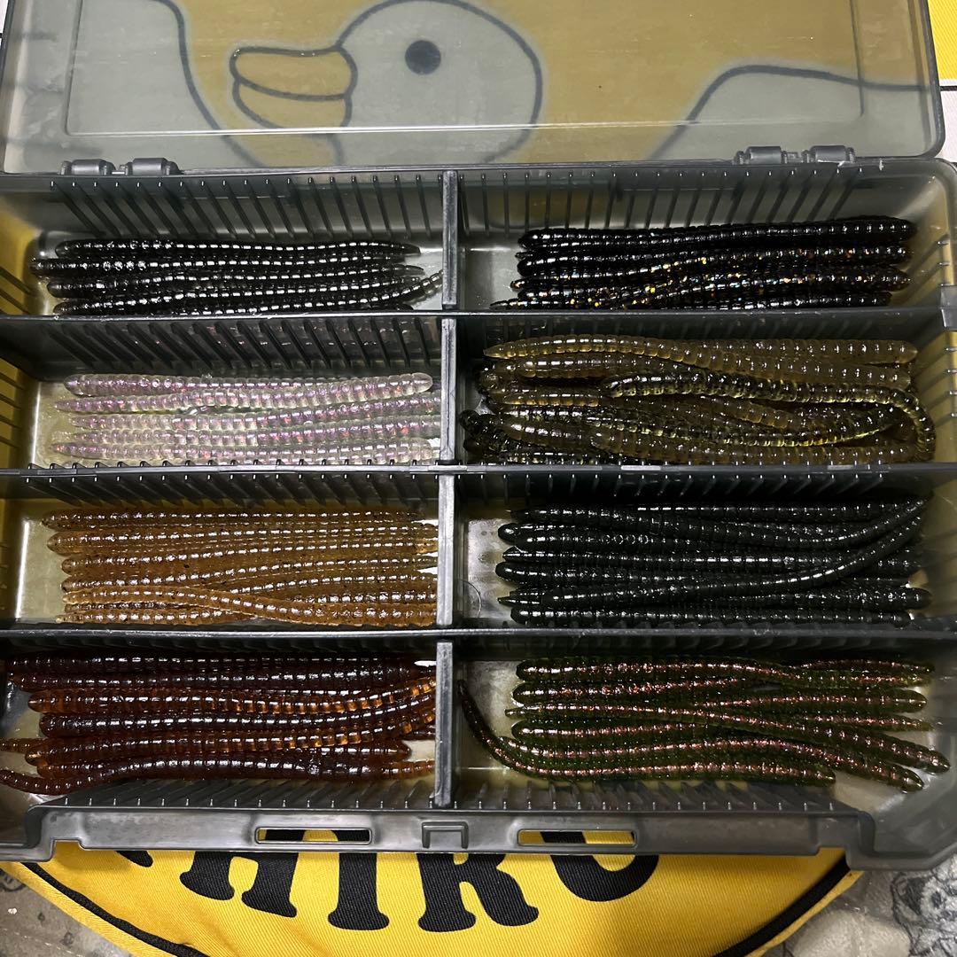 大量! 常吉ネコリグワームだと思います♪