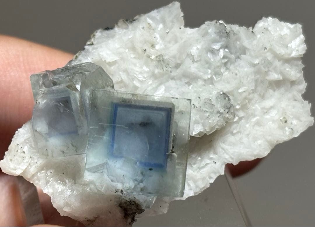 【湖南省】　ブルーコアフローライト