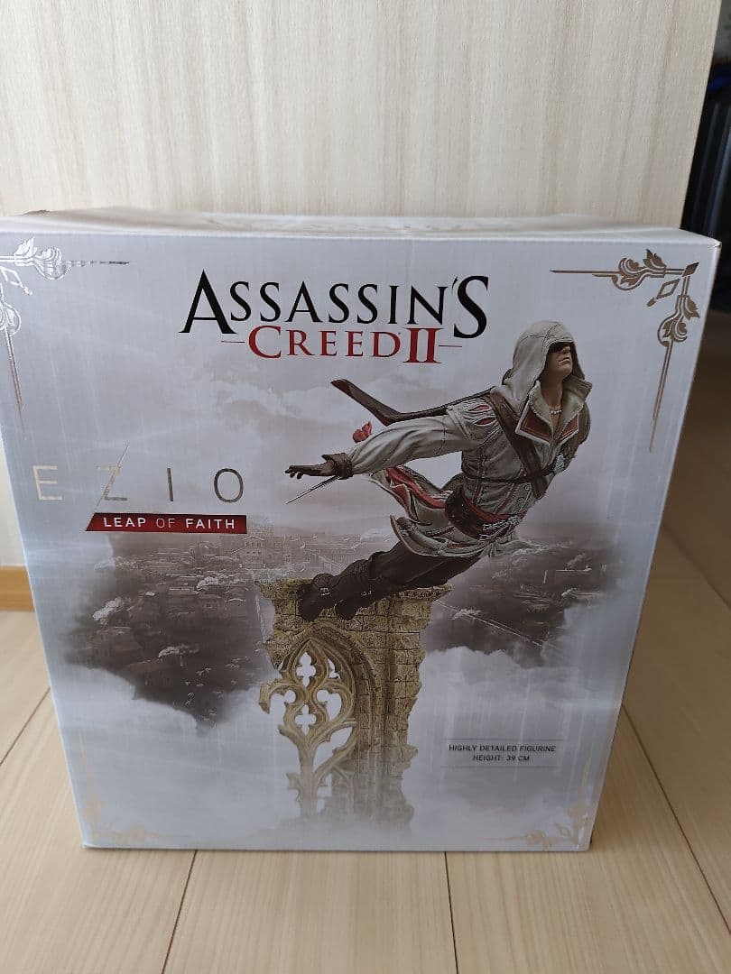 アサシンクリード　フィギュア エツィオ スタチュー