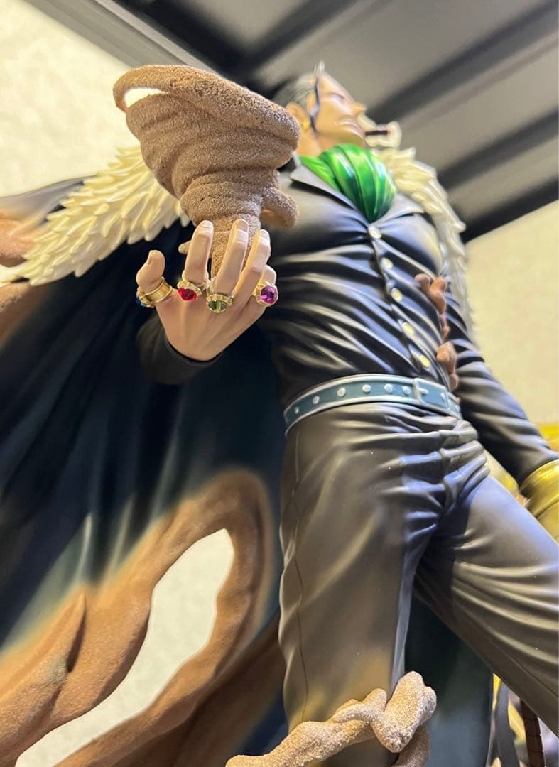 ワンピース  サー·クロコダイル フィギュア ガレージキット