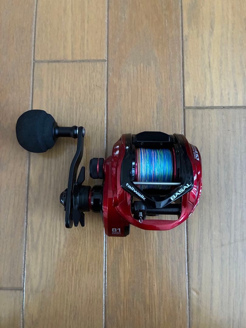 10月6日限定　テイルウォーク　WIDE BASAL VT81R ベイト　リール