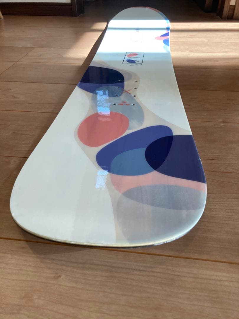 最終　SALOMON スノーボード　SALOMON LOTUS 135 カケあり