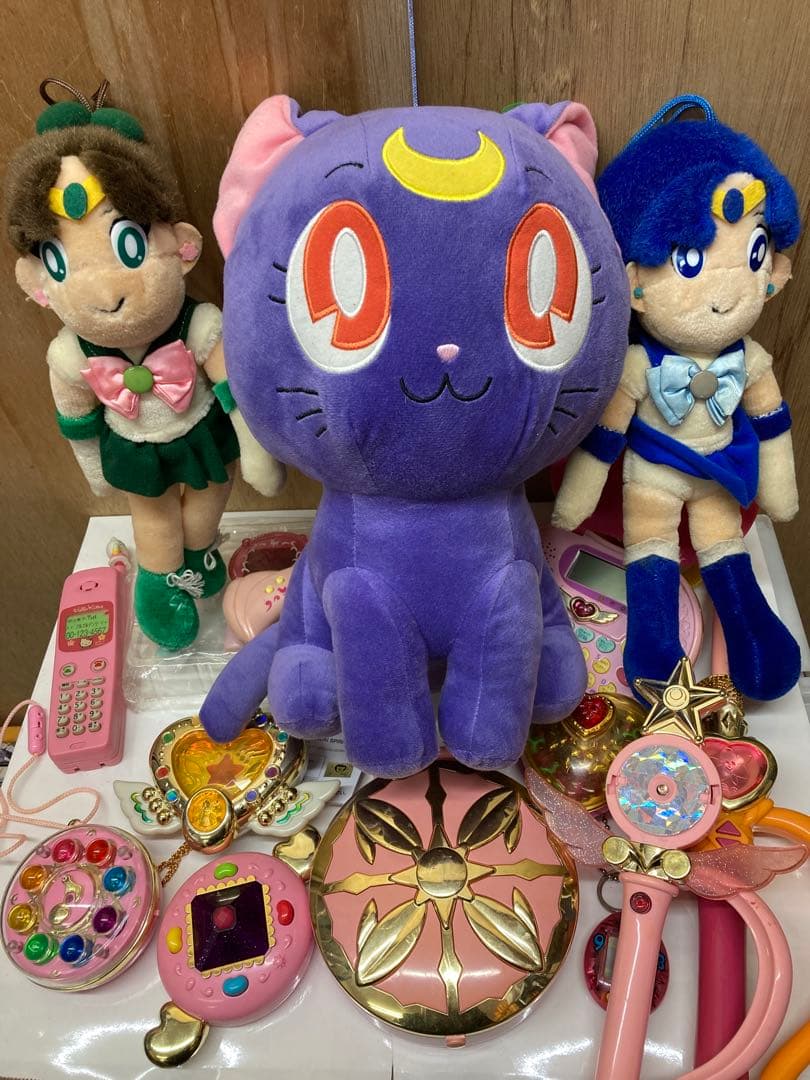 平成女子セット　セーラームーン ぬいぐるみとおもちゃ合計16点セット
