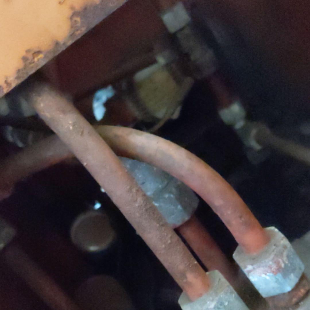 空き缶プレス機