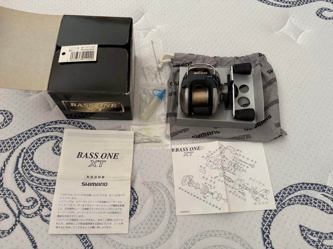 バスワンXT ベイトリール　BASS ONE XT
