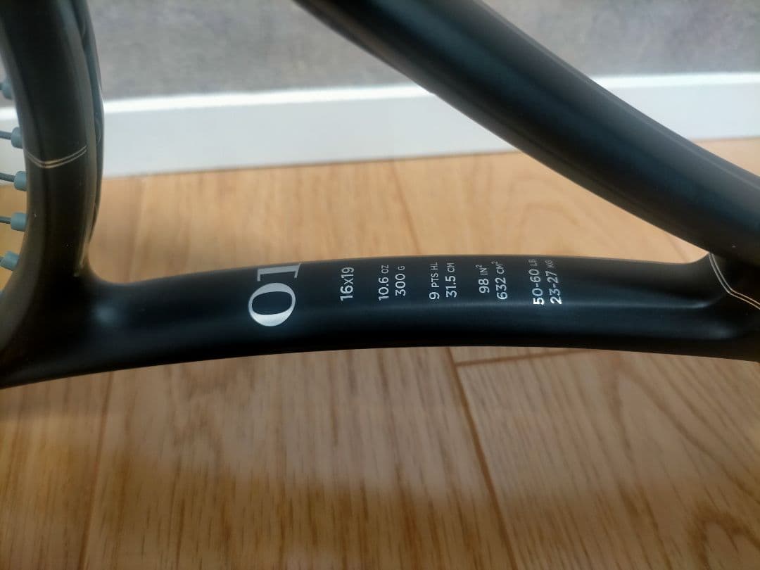 【新春特価1/3まで値下げ中】Wilson テニスラケット RF 01