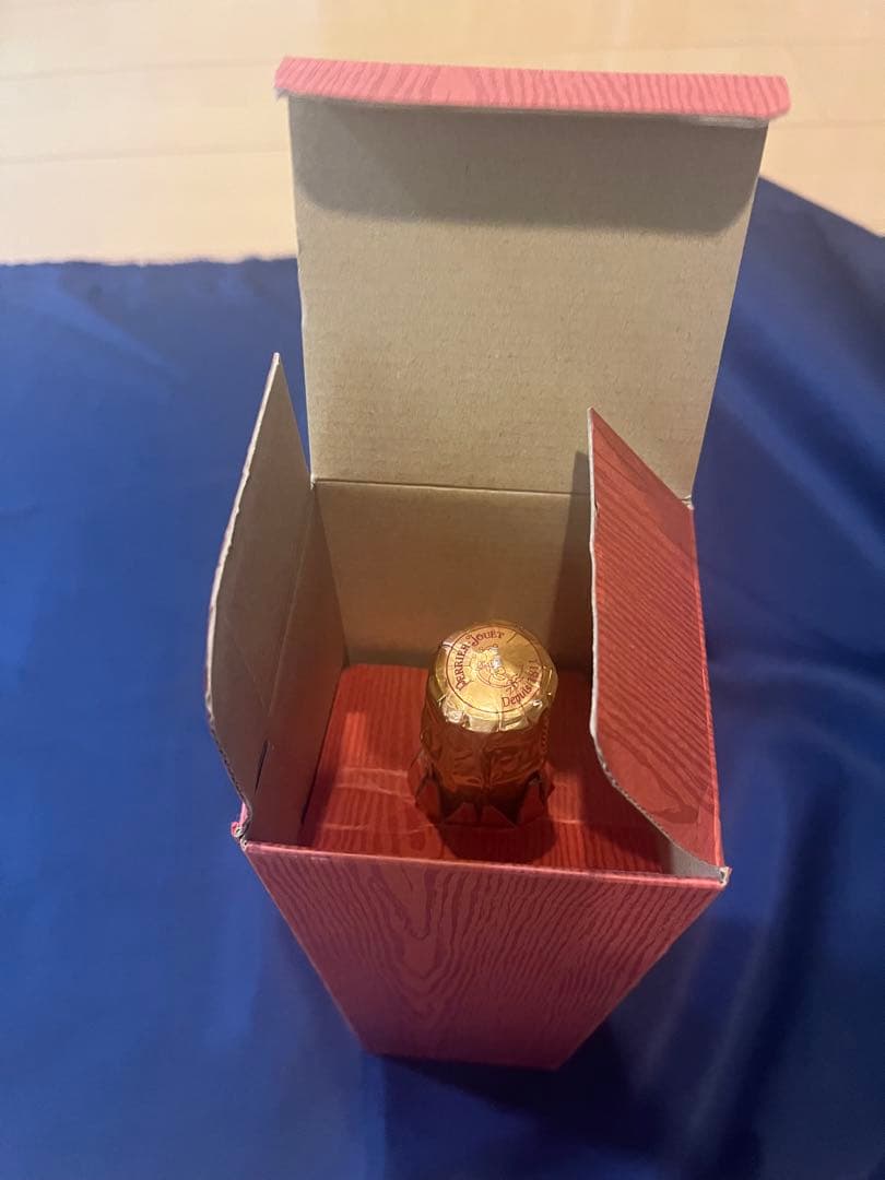 ★新品未開封★ Perrier-Jouët Belle Epoque 2002