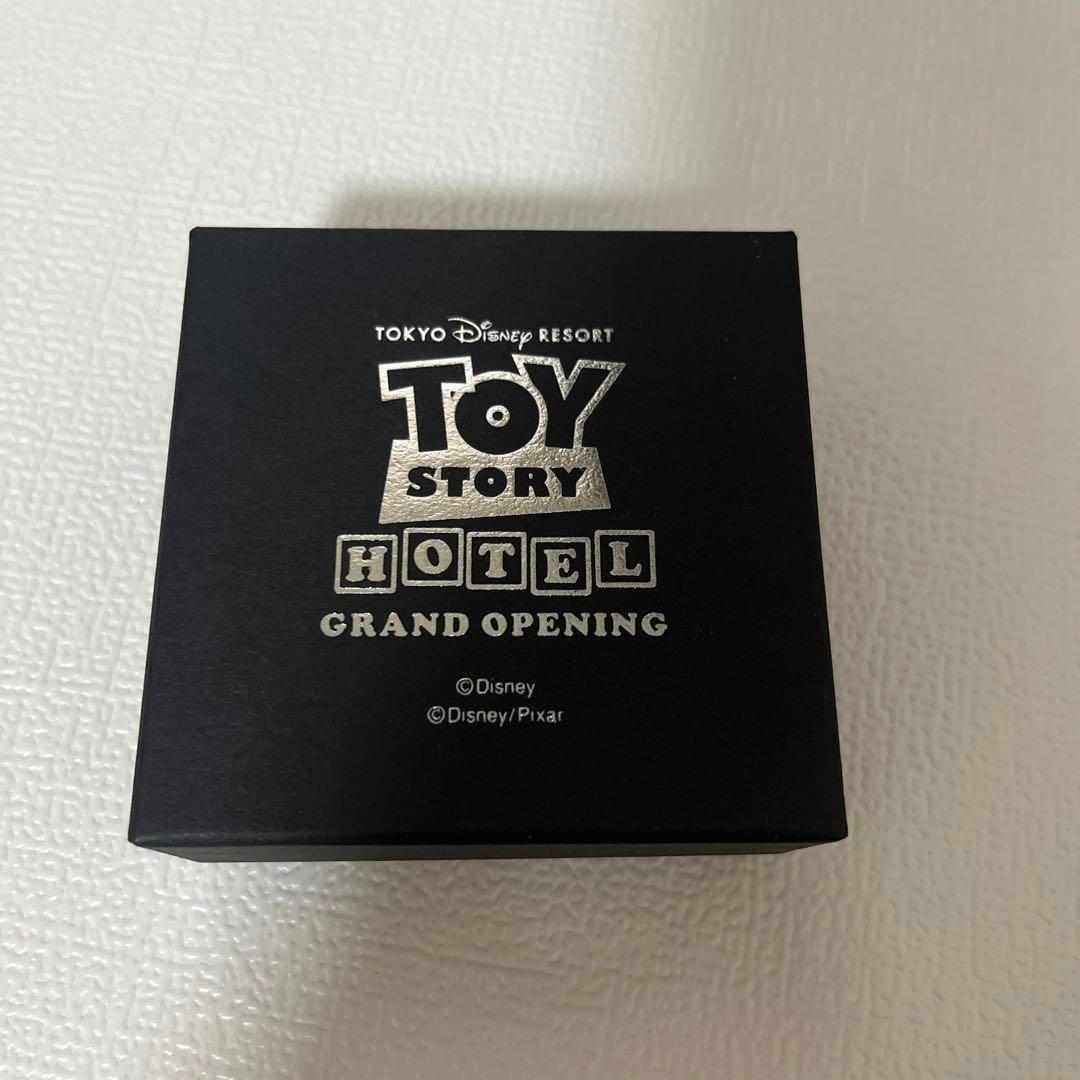 トイ・ストーリー ホテル グランドオープン ピンバッジ　非売品