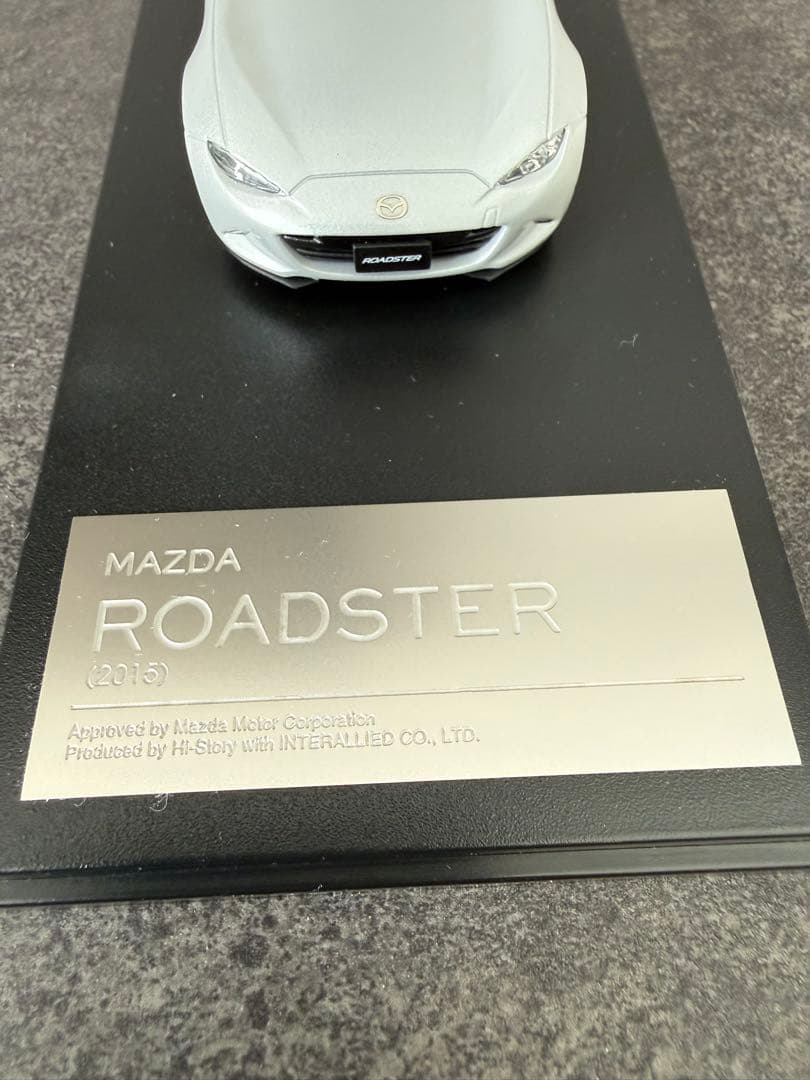 【美品】　マツダ　NDロードスター　1/43スケール　ミニカー