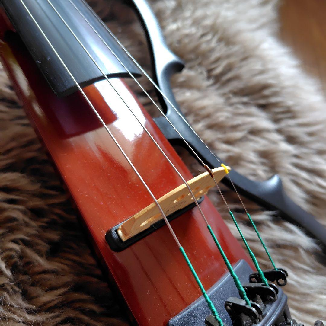 エレクトリックバイオリン 4/4ヤマハ