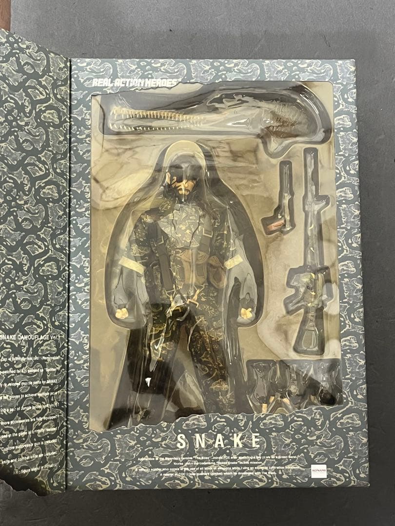 リアルアクションヒーローズ RAH メタルギアソリッド3 スネーク 未開封