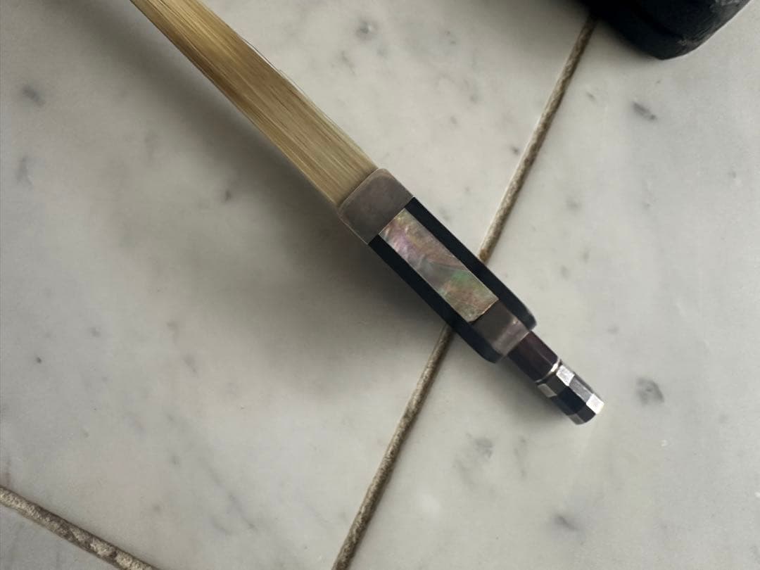 HERBRT WANKA ✳︎ チェロ　弓