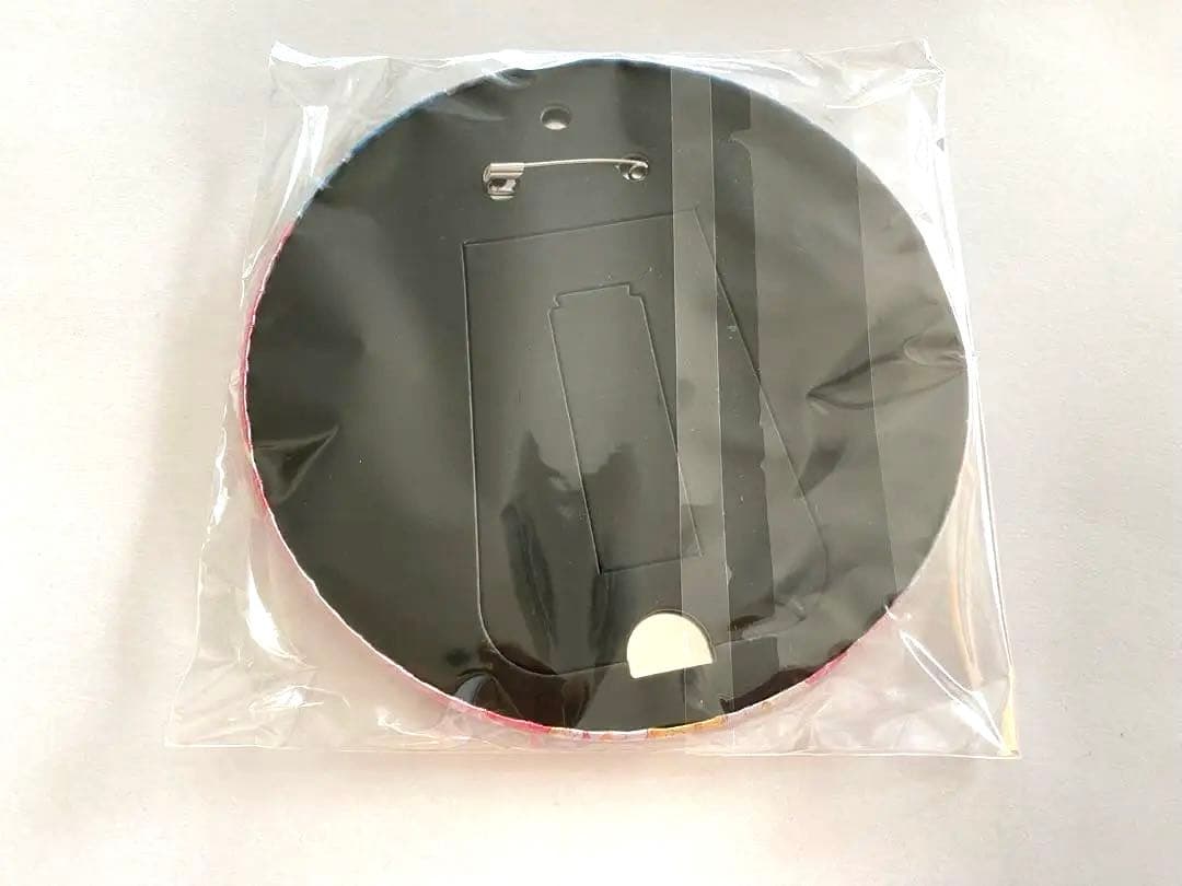 すとぷり7thさとみ　ふぁみこれWチャンス特大BIG缶バッジ