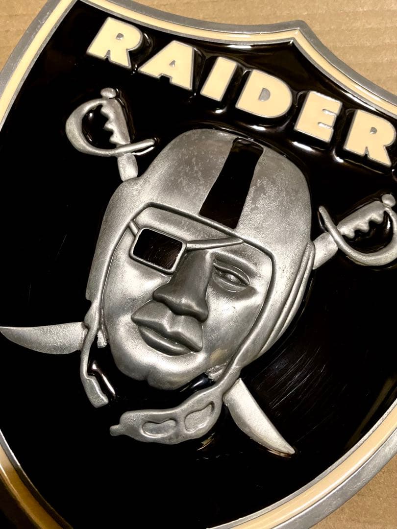 NFL Raiders メタルサイン 壁掛け