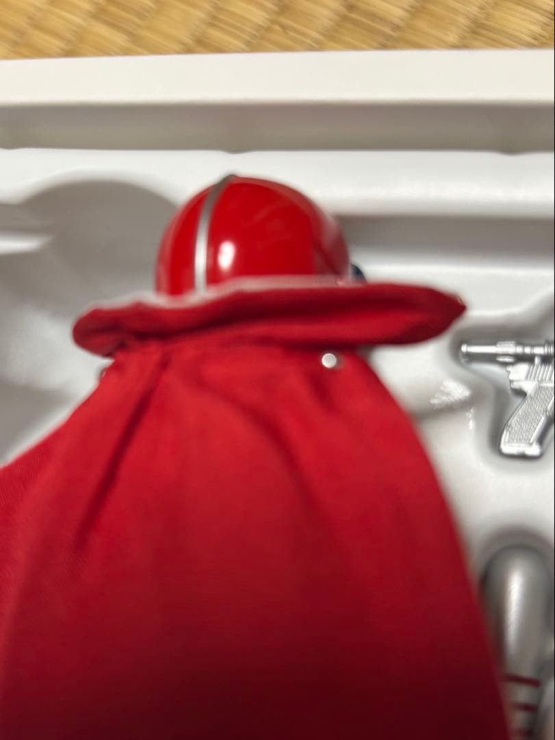 真骨彫　アカレンジャー