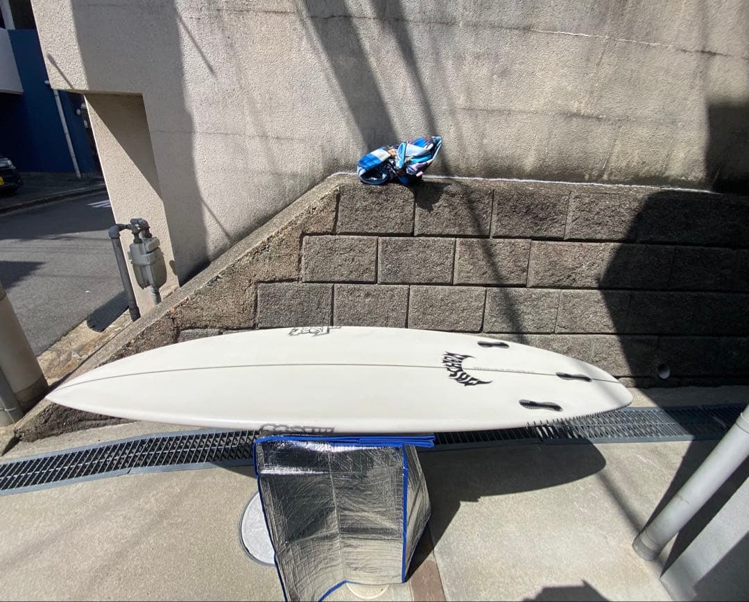 『最終値下』ロストLOST D 5.11 現地引渡しでお願いします。